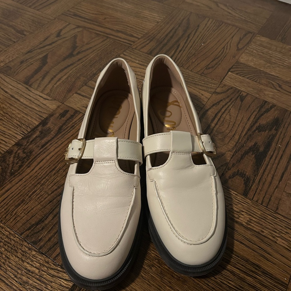 Elegant Cream Loafers